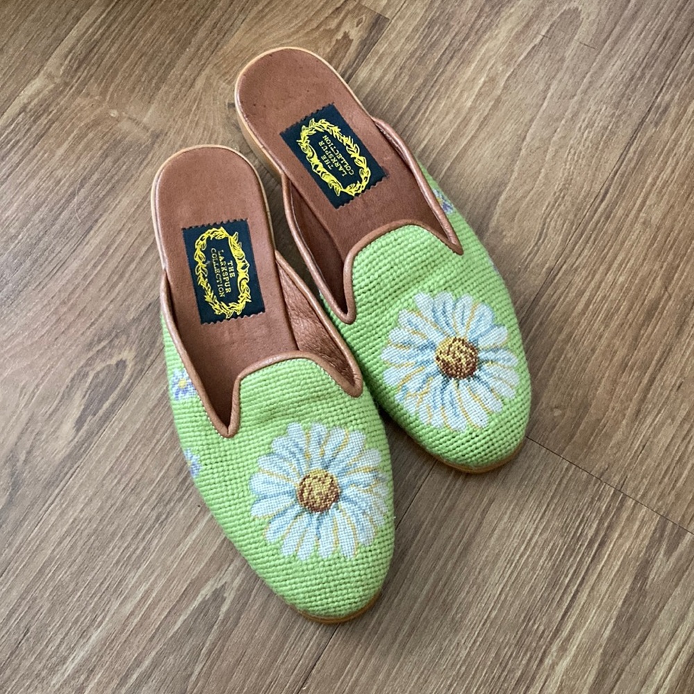 Larkspur collection needlepoint shoes vintage